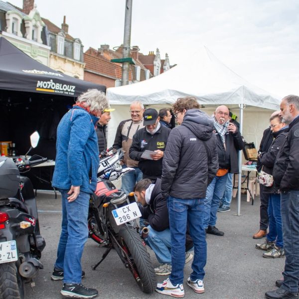 Devant_moto